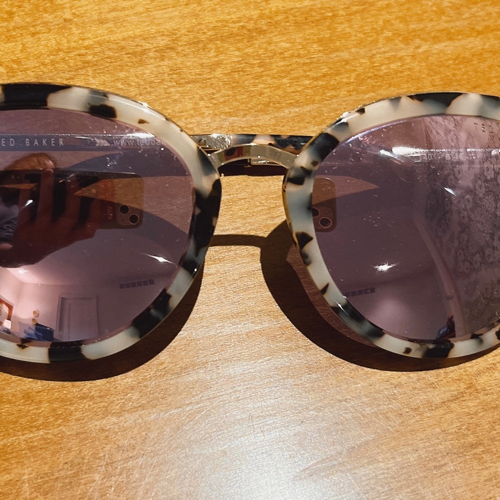 Ted Baker London snow tortoise/ Snow Leopard sunglasses